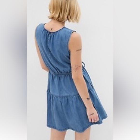 Gap Denim Cut Out - Picture 6 of 12